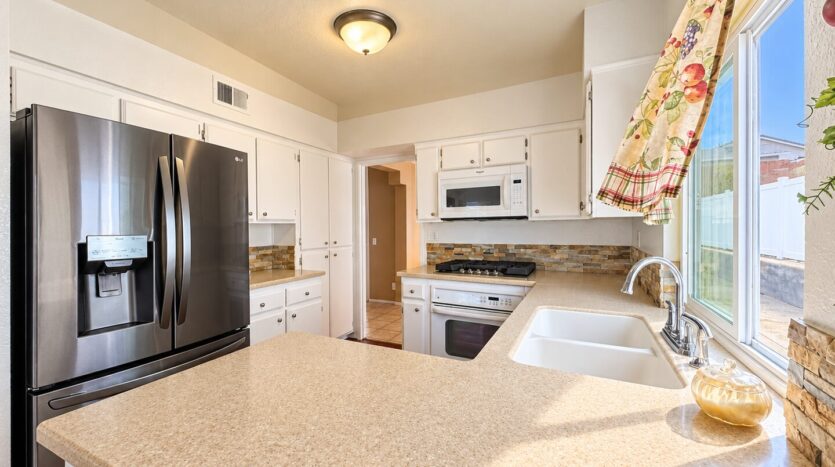 39671 Wild Flower Dr. - Murrieta - California - 3 bed, 2 bath rental property