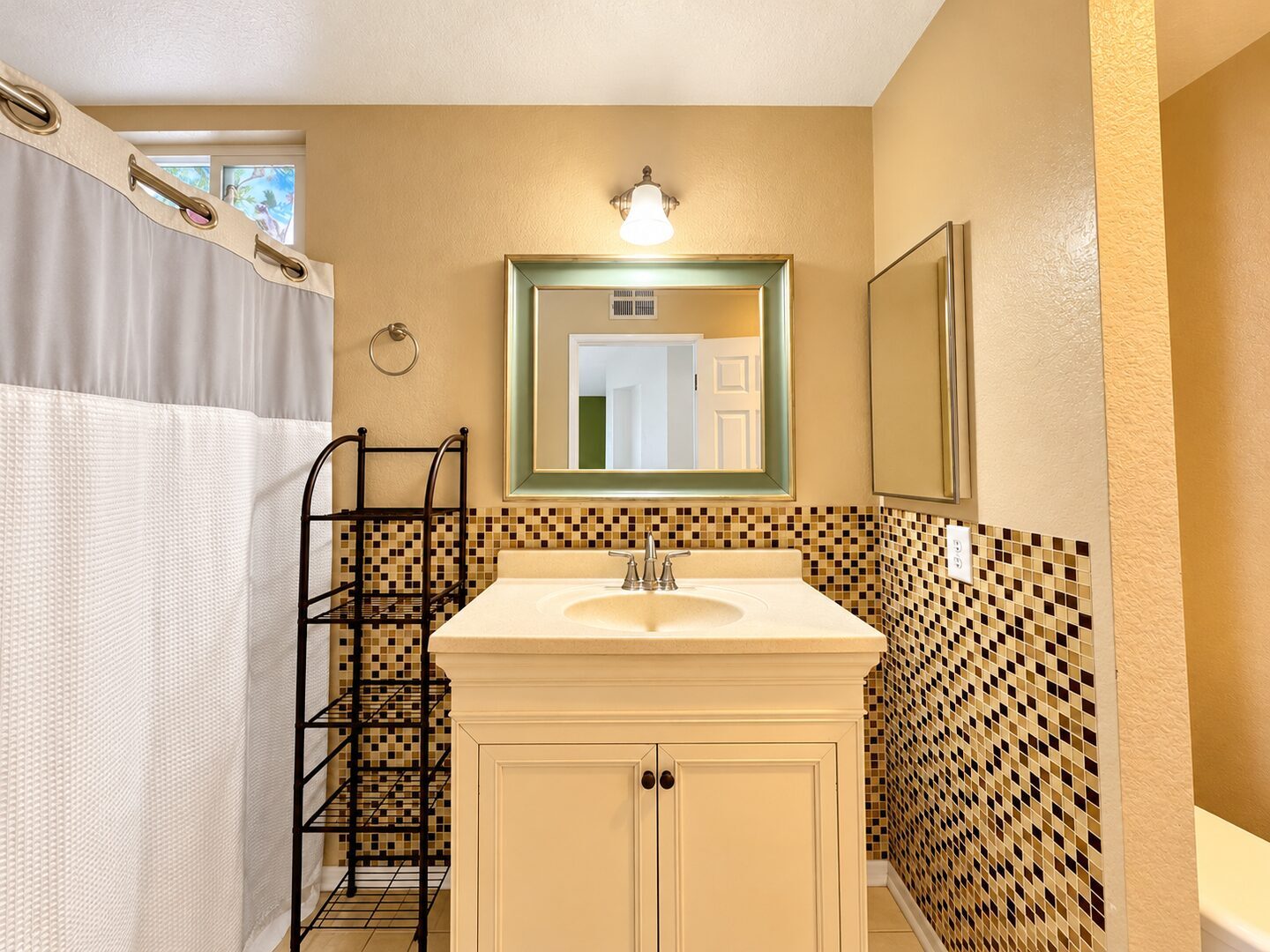 39671 Wild Flower Dr. - Murrieta - California - 3 bed, 2 bath rental property