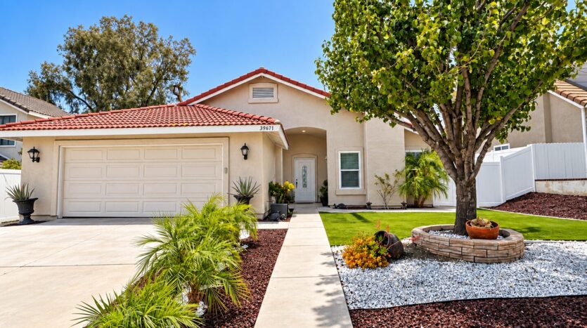 39671 Wild Flower Dr. - Murrieta - California - 3 bed, 2 bath rental property