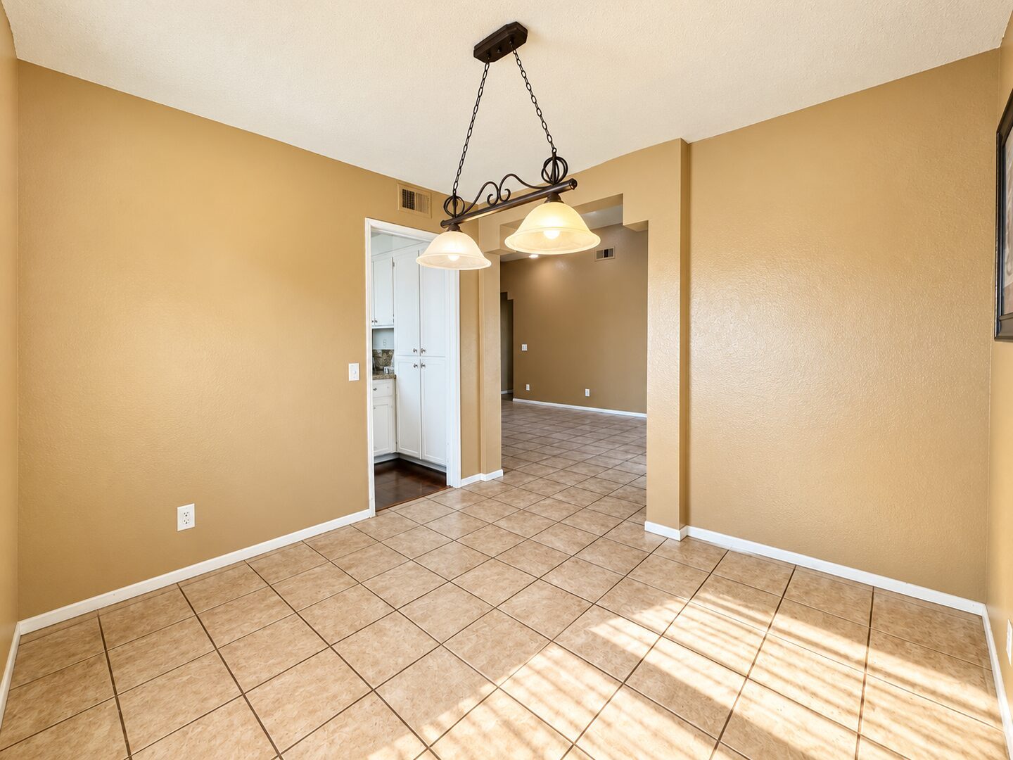 39671 Wild Flower Dr. - Murrieta - California - 3 bed, 2 bath rental property