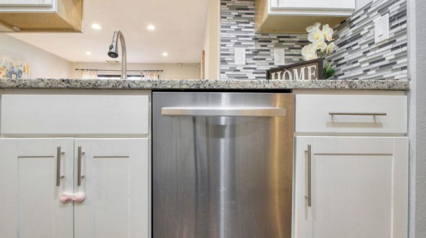 39931 Cedar Blvd UNIT 203 - Newark - California - 1 bed, 1 bath rental property