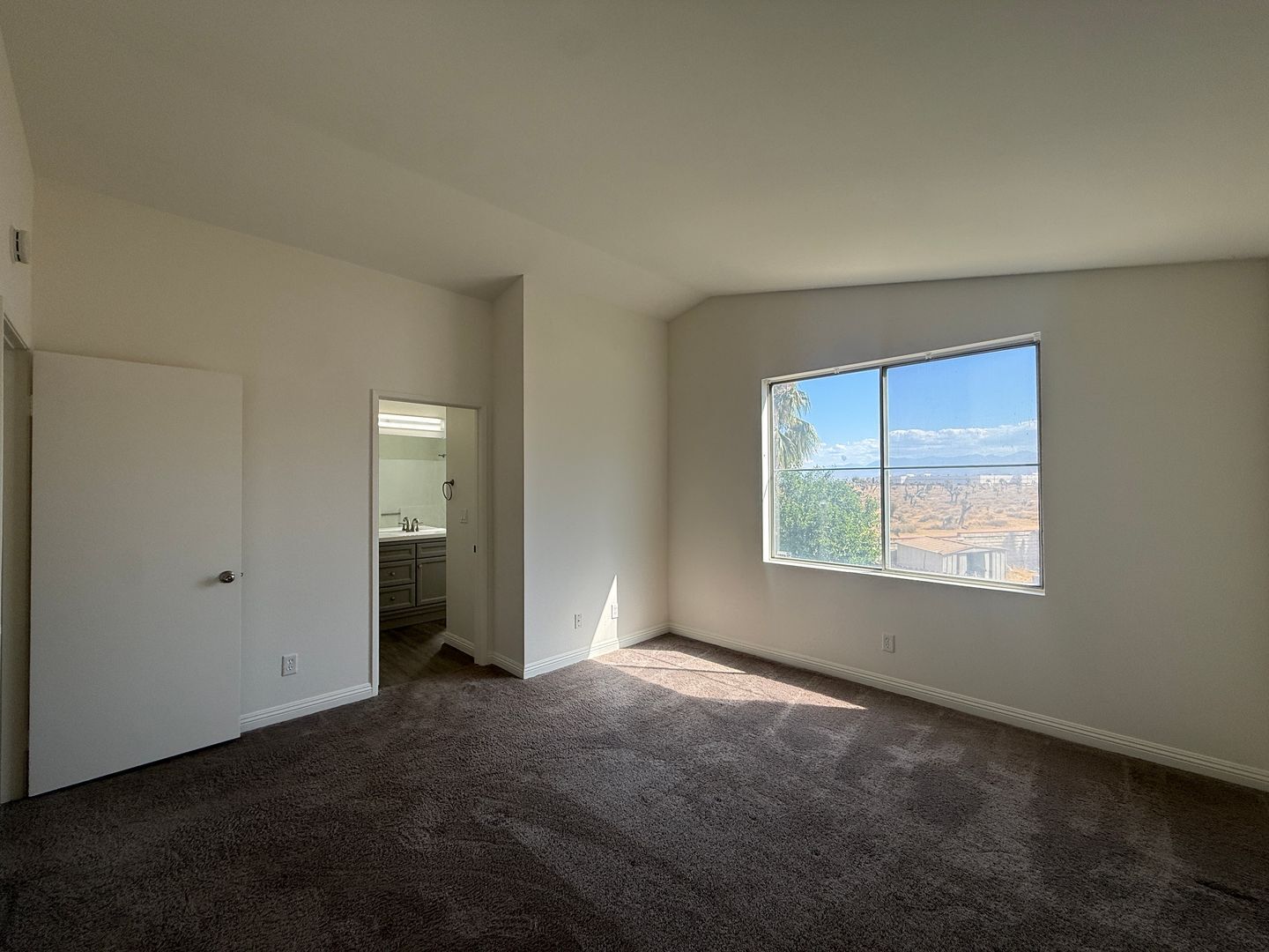 40232 La Cota Drive - Palmdale - California - 3 bed, 2.5 bath rental property
