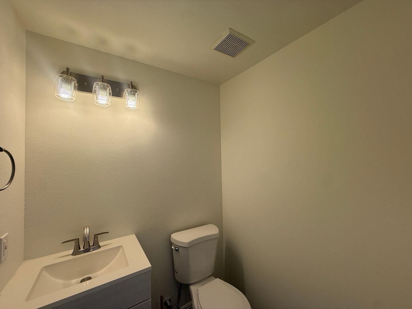 40232 La Cota Drive - Palmdale - California - 3 bed, 2.5 bath rental property