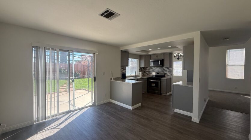 40232 La Cota Drive - Palmdale - California - 3 bed, 2.5 bath rental property