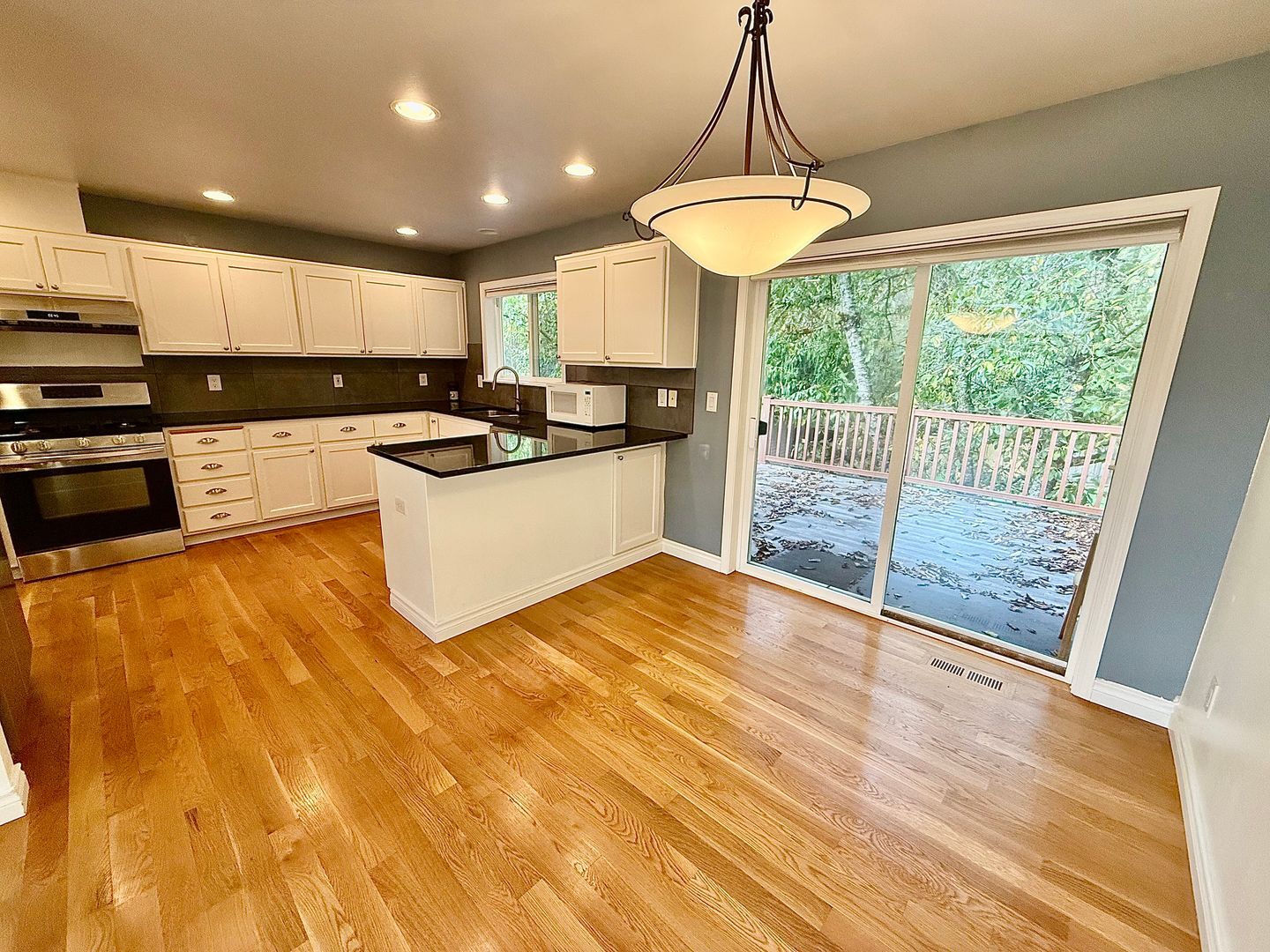 4123 143rd St NW - Marysville - Washington - 3 bed, 2.5 bath rental property