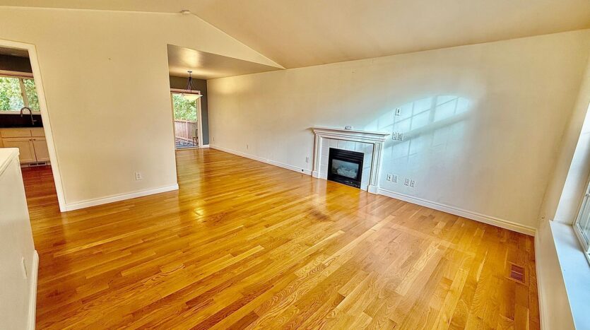 4123 143rd St NW - Marysville - Washington - 3 bed, 2.5 bath rental property