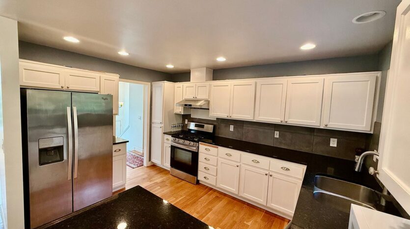 4123 143rd St NW - Marysville - Washington - 3 bed, 2.5 bath rental property
