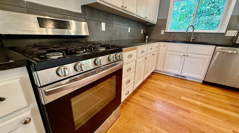 4123 143rd St NW - Marysville - Washington - 3 bed, 2.5 bath rental property