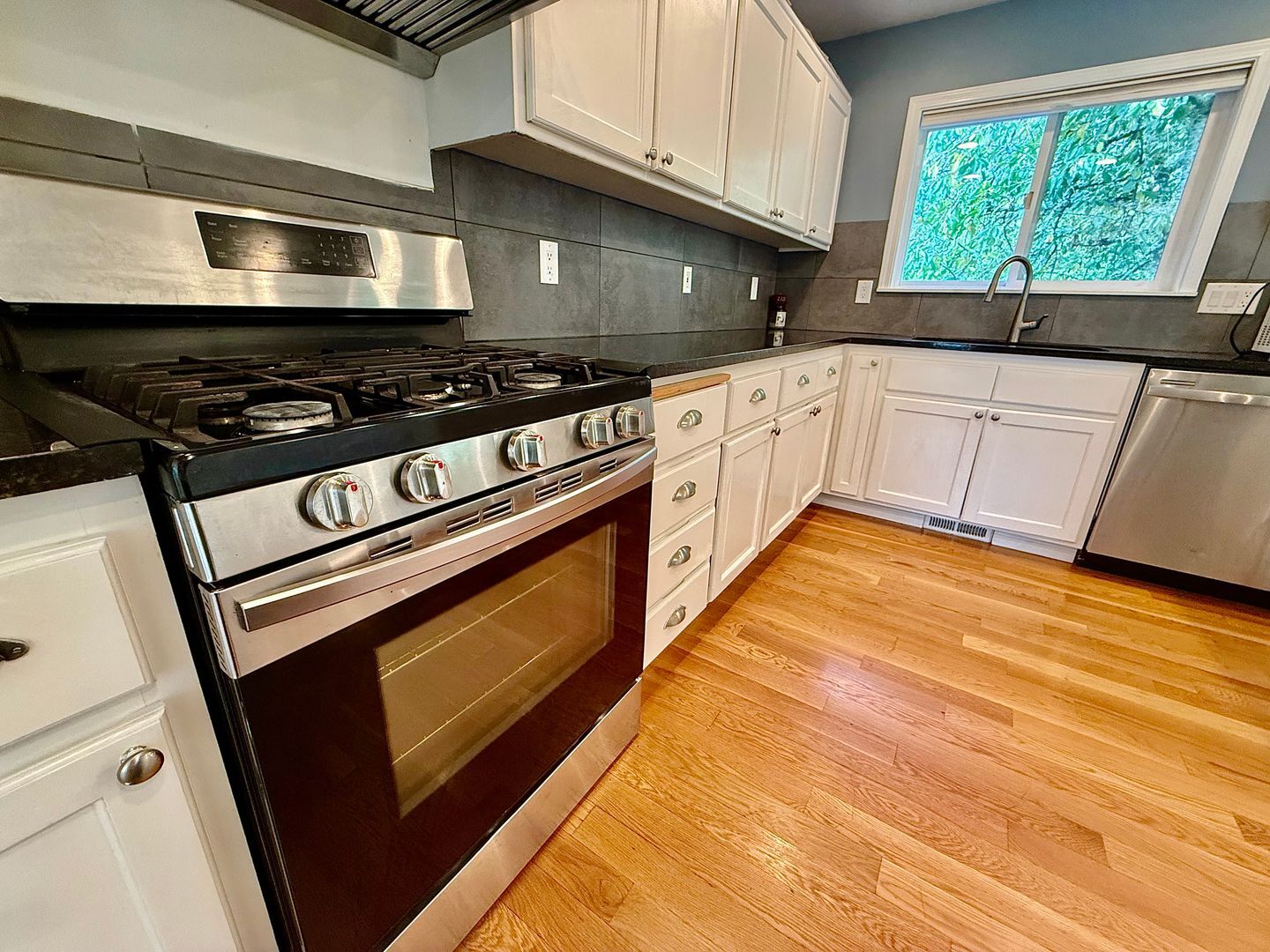 4123 143rd St NW - Marysville - Washington - 3 bed, 2.5 bath rental property