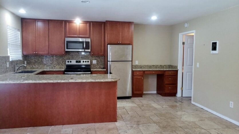 421 South Mollison Avenue - El Cajon - California - 1 bed, 1 bath rental property