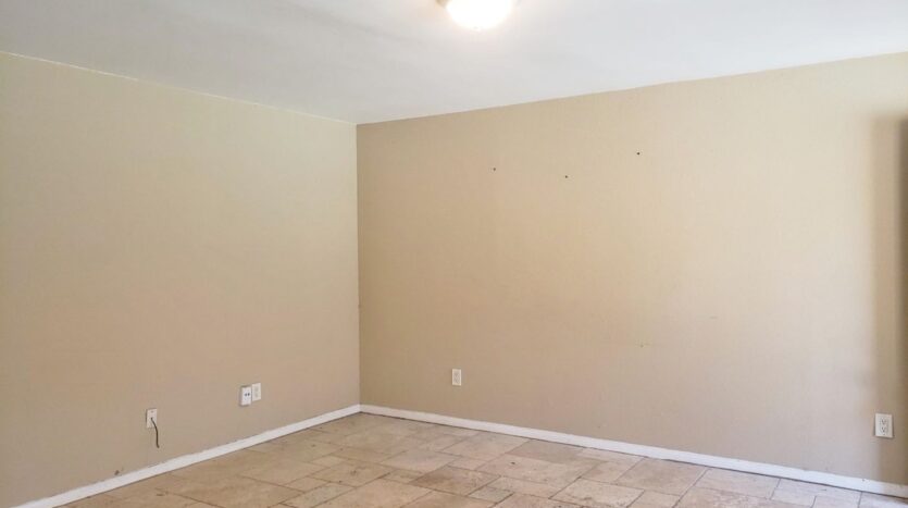 421 South Mollison Avenue - El Cajon - California - 1 bed, 1 bath rental property