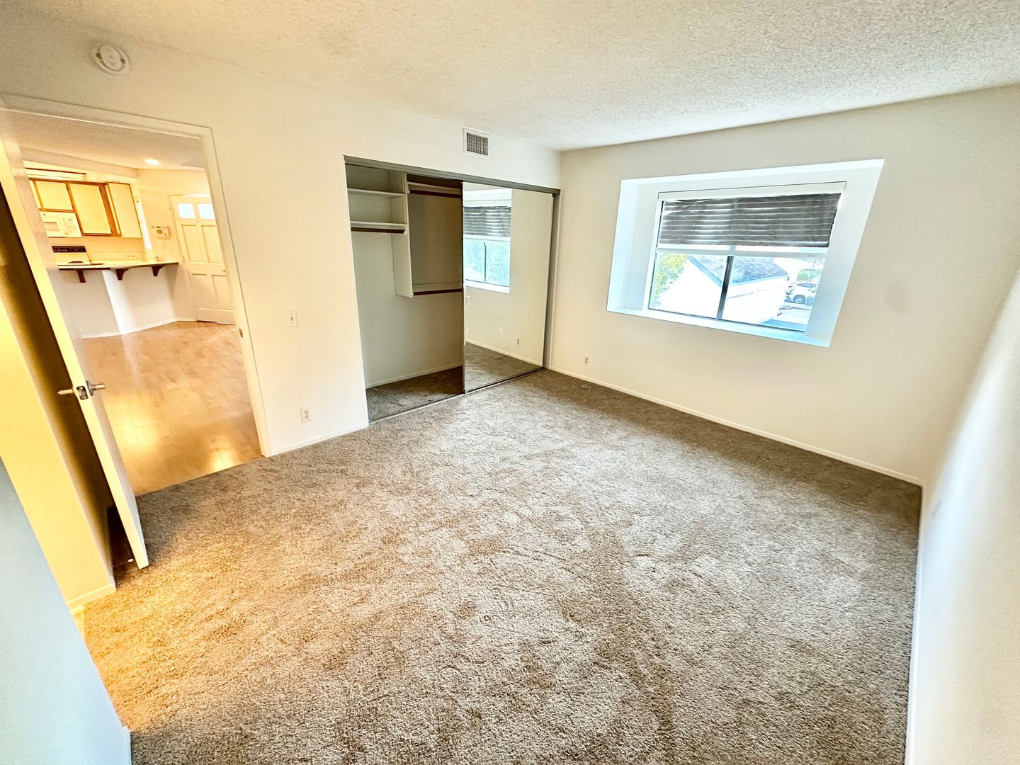 440 Fallingstar - Irvine - California - 1 bed, 1 bath rental property