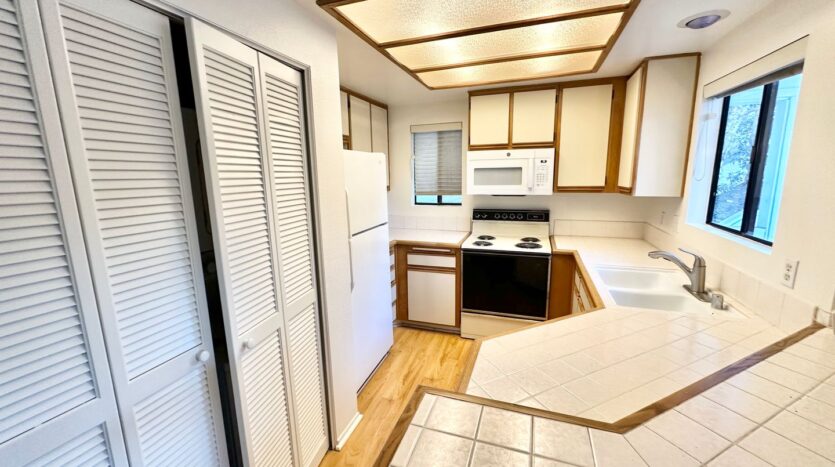 440 Fallingstar - Irvine - California - 1 bed, 1 bath rental property