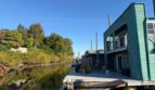 444 N Tomahawk Island Dr - Portland - Oregon - 2 bed, 1 bath rental property