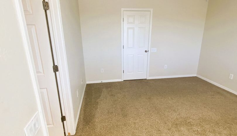 4457 Galapagos Ave - North Las Vegas - Nevada - 3 bed, 2.5 bath rental property