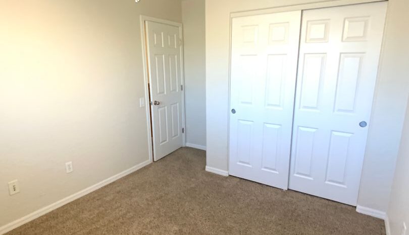 4457 Galapagos Ave - North Las Vegas - Nevada - 3 bed, 2.5 bath rental property