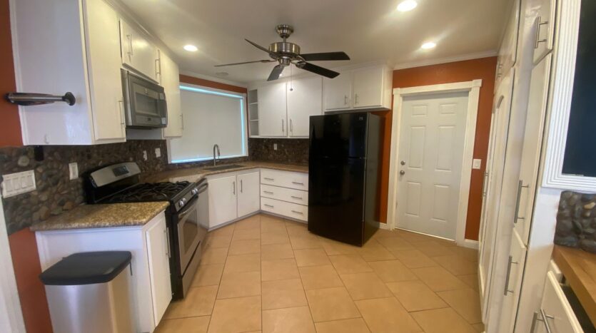 44961 16th St. East - Lancaster - California - 3 bed, 2 bath rental property
