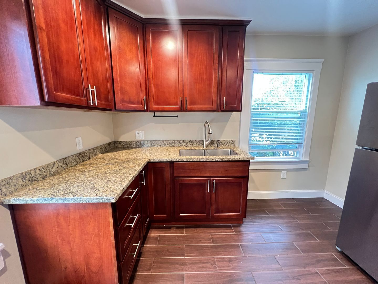 454-456 Alcatraz - Oakland - California - 1 bed, 1 bath rental property