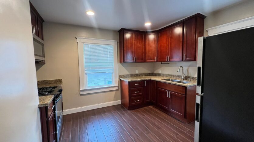 454-456 Alcatraz - Oakland - California - 1 bed, 1 bath rental property