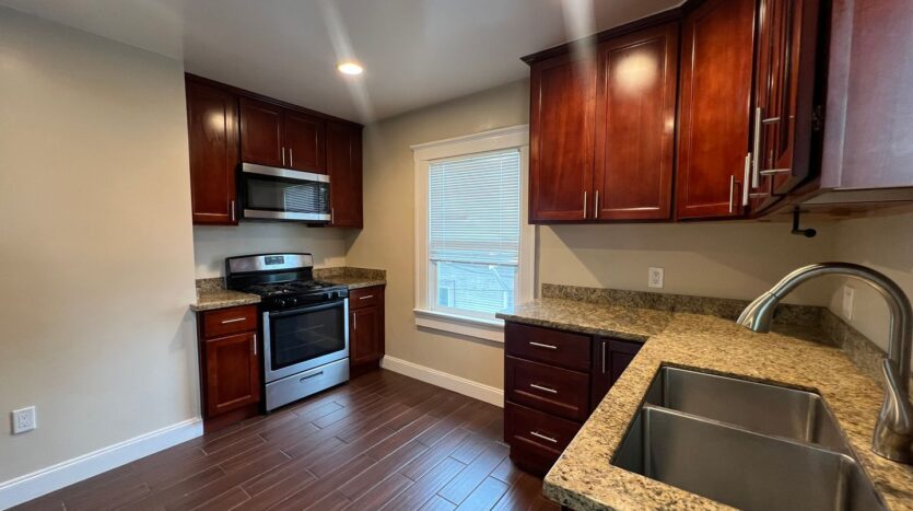 454-456 Alcatraz - Oakland - California - 1 bed, 1 bath rental property