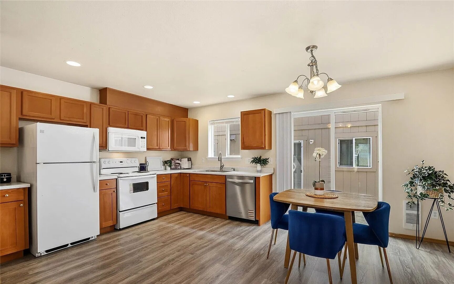 4552 S Puget Sound Ave.  - Tacoma - Washington - 3 bed, 2 bath rental property