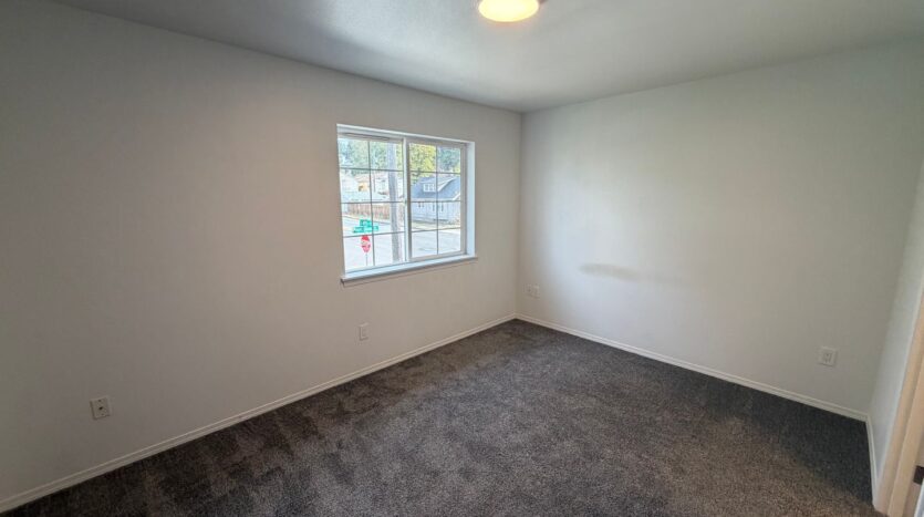 4560 S Puget Sound Ave - Tacoma - Washington - 3 bed, 2 bath rental property