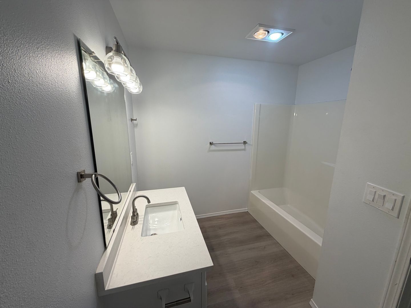 4560 S Puget Sound Ave - Tacoma - Washington - 3 bed, 2 bath rental property