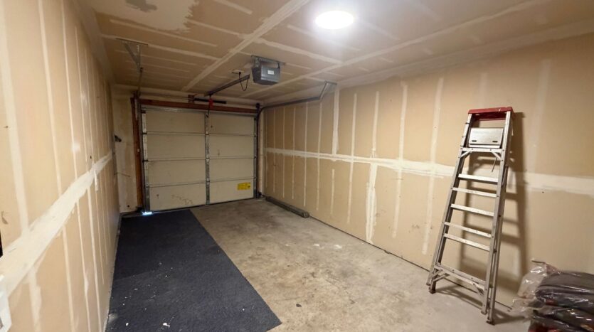 4560 S Puget Sound Ave - Tacoma - Washington - 3 bed, 2 bath rental property