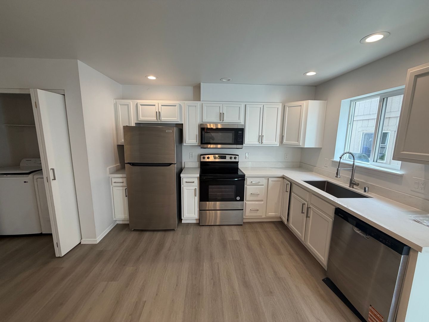 4560 S Puget Sound Ave - Tacoma - Washington - 3 bed, 2 bath rental property