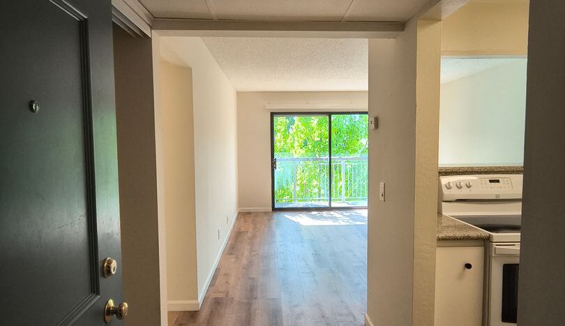 460 N Civic Drive Unit 504 - Walnut Creek - California - 1 bed, 1 bath rental property