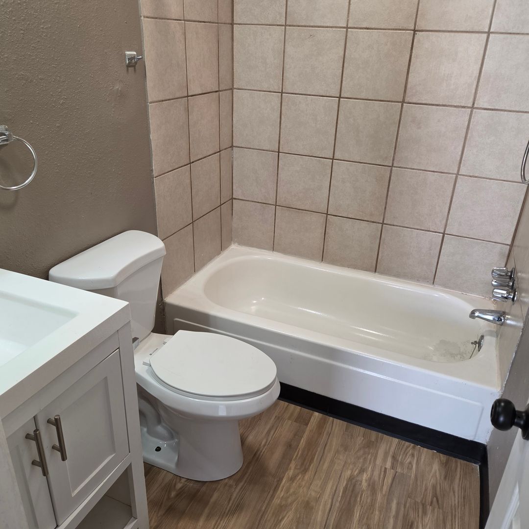 4601 Carlisle Blvd NE #A14 - Albuquerque - New Mexico - 3 bed, 2 bath rental property