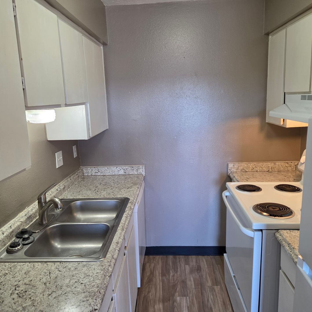 4601 Carlisle Blvd NE #A14 - Albuquerque - New Mexico - 3 bed, 2 bath rental property