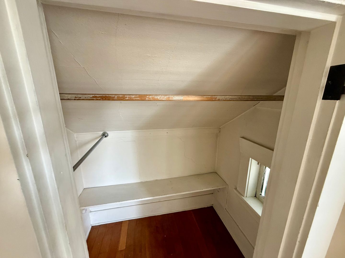 4747 19th Ave NE - Seattle - Washington - 18 bed, 6.5 bath rental property