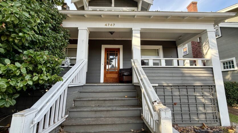 4747 19th Ave NE - Seattle - Washington - 18 bed, 6.5 bath rental property