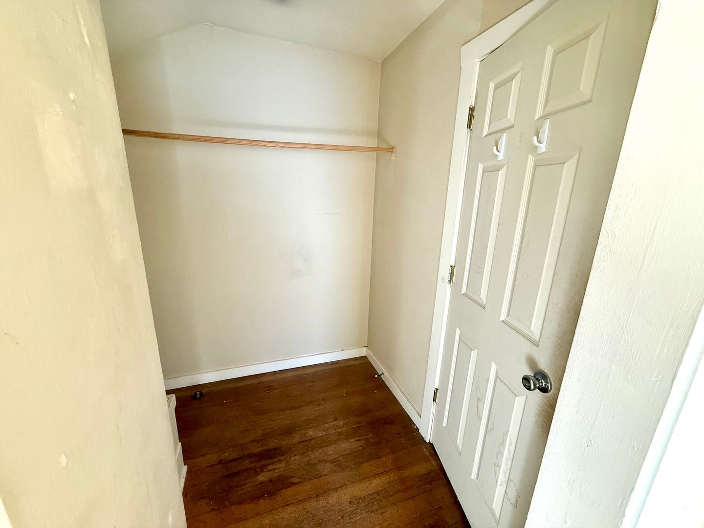 4747 19th Ave NE - Seattle - Washington - 18 bed, 6.5 bath rental property