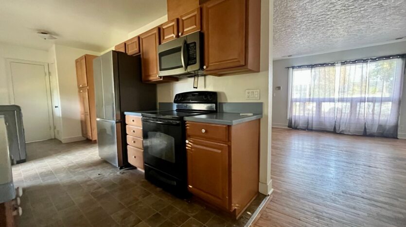 4901 Sheridan Dr - Vancouver - Washington - 3 bed, 1.5 bath rental property