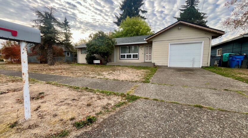 4901 Sheridan Dr - Vancouver - Washington - 3 bed, 1.5 bath rental property