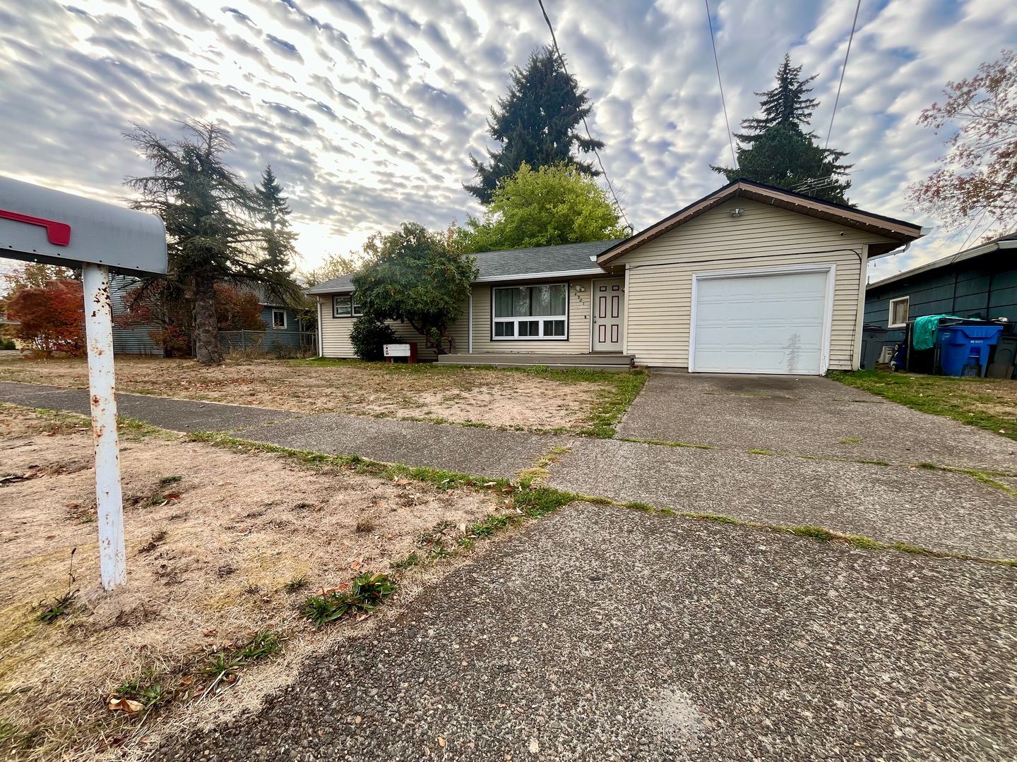 4901 Sheridan Dr - Vancouver - Washington - 3 bed, 1.5 bath rental property