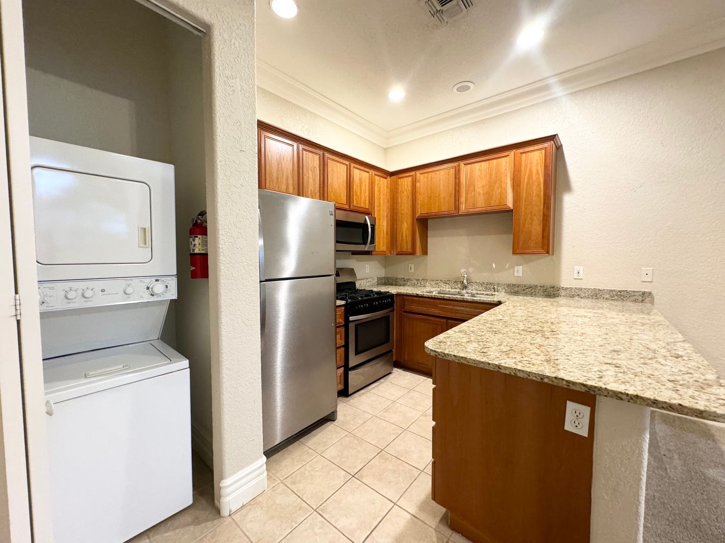 50760 Santa Rosa Plaza Unit 3 - La Quinta - California - 1 bed, 1 bath rental property
