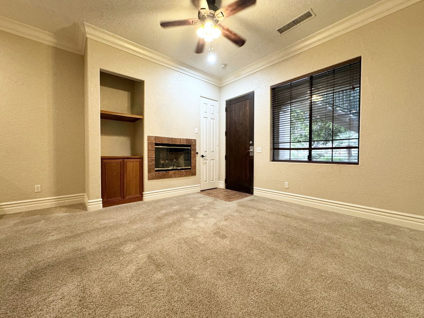 50760 Santa Rosa Plaza Unit 3 - La Quinta - California - 1 bed, 1 bath rental property