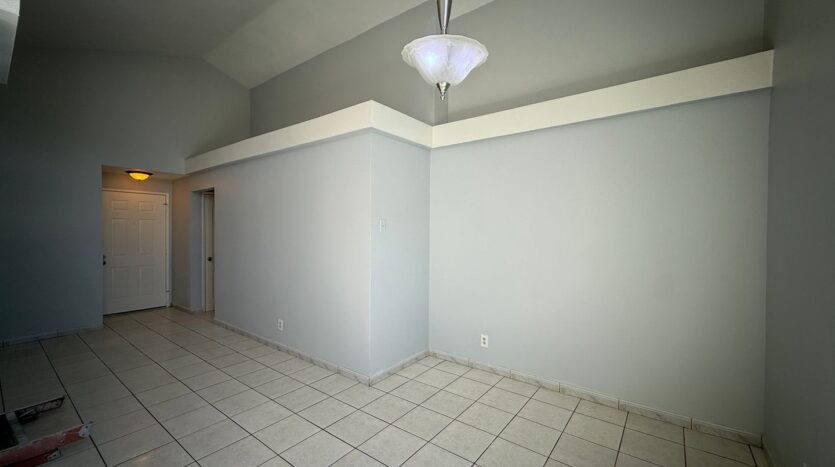 5114 Sunburst Dr. - Palmdale - California - 3 bed, 2 bath rental property