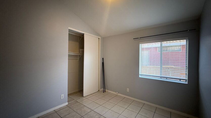 5114 Sunburst Dr. - Palmdale - California - 3 bed, 2 bath rental property
