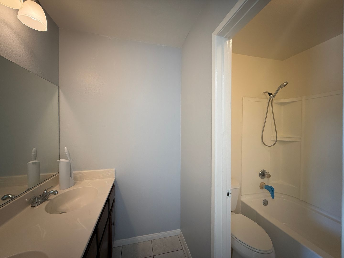 5114 Sunburst Dr. - Palmdale - California - 3 bed, 2 bath rental property