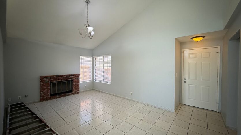5114 Sunburst Dr. - Palmdale - California - 3 bed, 2 bath rental property
