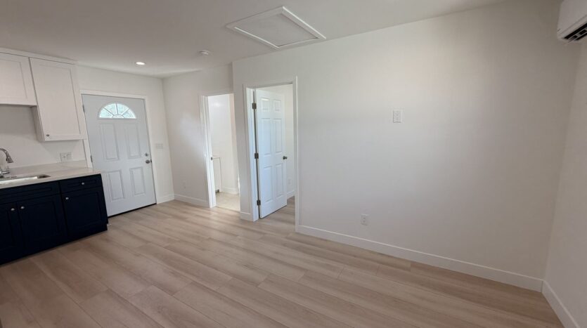 519 3/4 Stepney St - Inglewood - California - 1 bed, 1 bath rental property