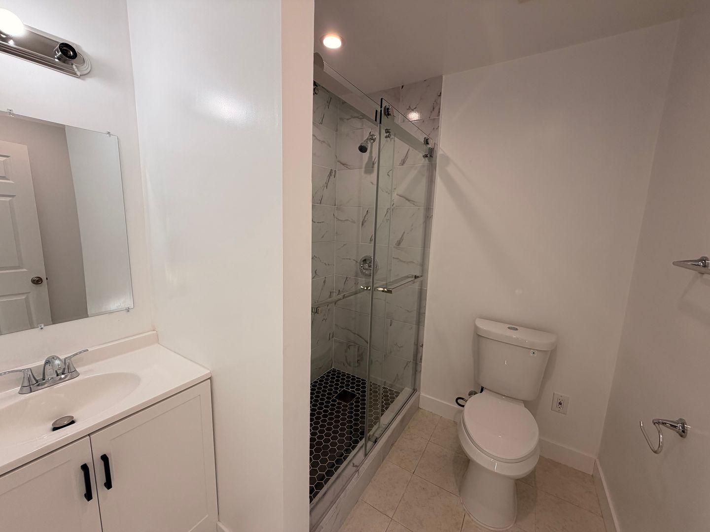 519 3/4 Stepney St - Inglewood - California - 1 bed, 1 bath rental property