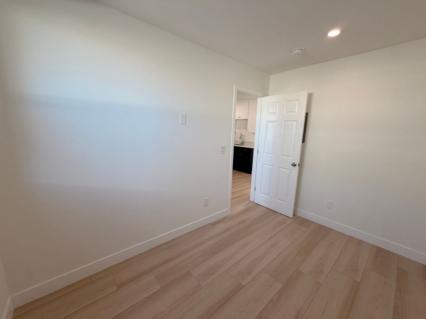519 3/4 Stepney St - Inglewood - California - 1 bed, 1 bath rental property