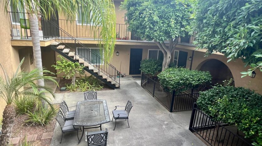 520 N Freeman St - Oceanside - California - 1 bed, 1 bath rental property