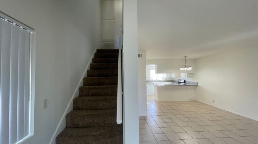 540 E. Lancaster Blvd - Unit B - Lancaster - California - 2 bed, 1.5 bath rental property