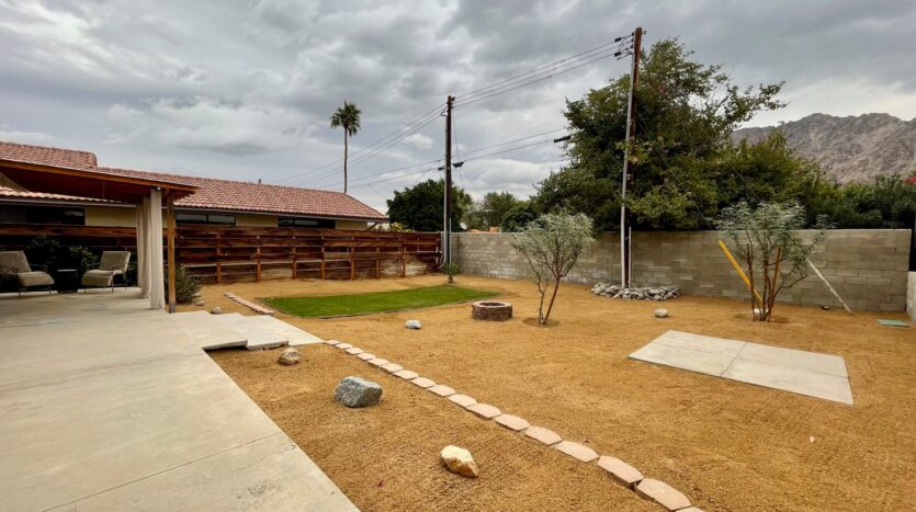 54074 Avenida Villa - La Quinta - California - 2 bed, 1 bath rental property